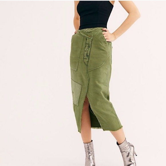 Free People Dresses & Skirts - NWT Free People Echo Green  midi skirt size 6